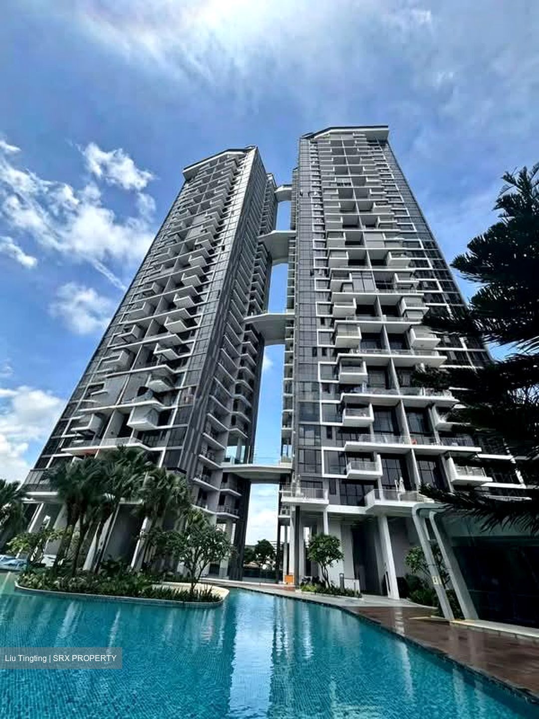 The Trilinq (D5), Condominium #600259991